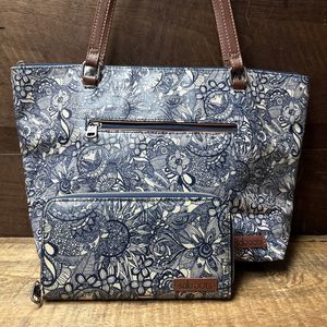Sakroots Metro Tote Bag Wallet Spirit Desert Blue White Coated Canvas Hobo Bag